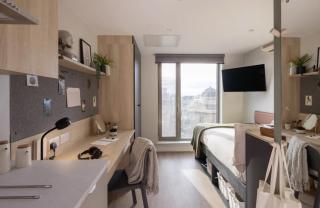 For Students Only Fusion Liverpool near Lime Street Station - 2