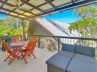 Pure Magnetic Villa 9 - 9