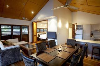 Pure Magnetic Villa 8 - 5