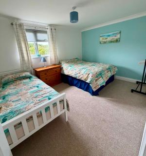 Ocean Meadow View, Perranporth, Cornwall - Bungalow with sea views - 4