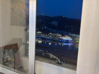 Lake view apartment - 1