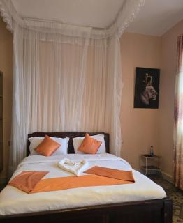 Lesha Park Hotel - 1