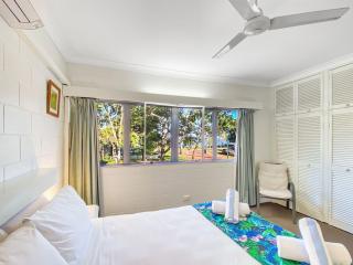 Paradise Apartments 2 - 1