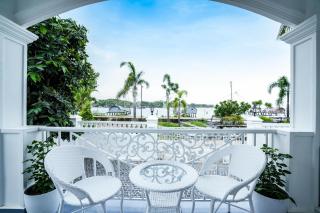 Le Mont Lagoon Home Stay - 0