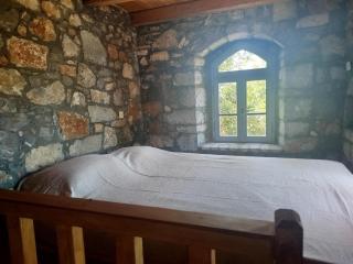 ANTARES, a stone mansion in Crete - 8