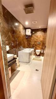 Hotel MEDHA Inn - 9
