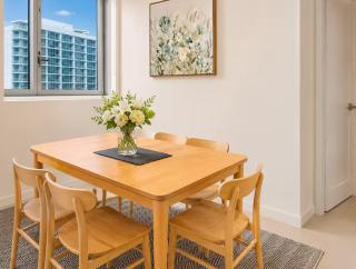 City View 2-Bed Apartment Fortitude Valley - 1