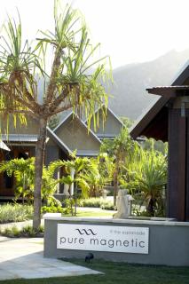 Pure Magnetic Villa 6 - 8