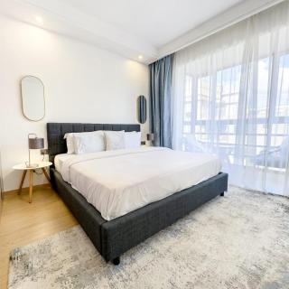Elegant classy apartment with swimming pool ,fully equipped gym ,child play area and close proximity to shopping malls and great breathtaking views - 4