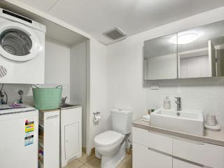 1 Bright Point Apartment 1407 - 1
