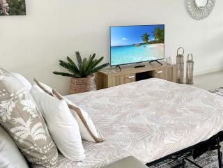 1 Bright Point Apartment 1407 - 3
