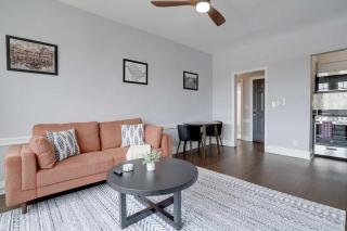 Sojourn Sleek & Stylish Escape - 0