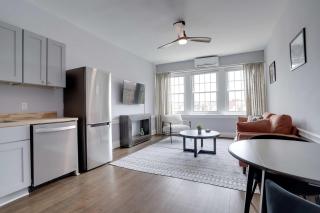 Sojourn Sleek & Stylish Escape - 2