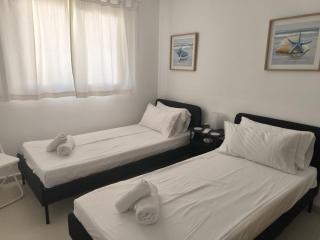 A Lovely Townhouse with golf views LA50 - 1
