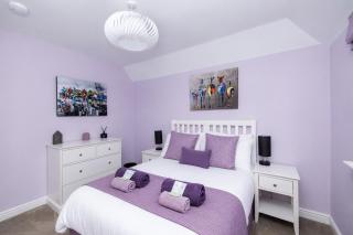 Easby by Alt-Stay Contractor Accommodation - 4 Bed Detached Contractor Home With Parking, Wi-Fi & Full Kitchen & Air conditioning - Ideal For Long stays - 7