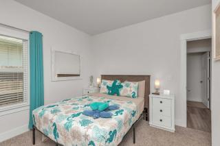 Captain's Cove: 2 King Beds Boat Ramp & Beach - 9