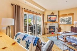Leavenworth Luxury Condo Fireplace Porch & BBQ - 7