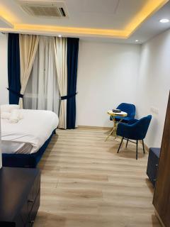 LMY GC Executive Premium Hotel Apartments - DHA Lahore - 8