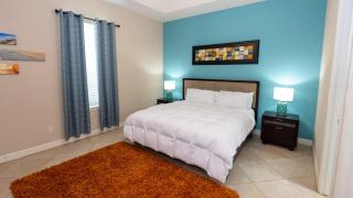 2BR Pool 200 Steps to Beach High Ceilings SPI - 5