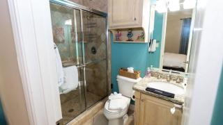 2BR Pool 200 Steps to Beach High Ceilings SPI - 2