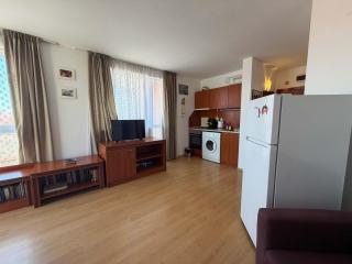 Seaside Stay at Dolphin 1BD in Ravda by Flat Mаnager - 3