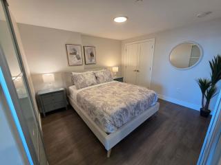 Downtown Waterfront 1 Bedroom with AC and patio - 1
