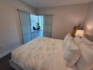 HFX Penthouse 1 BR 6 appliances and huge patio - 1