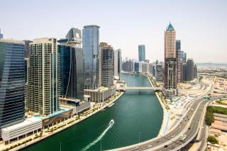 Canal View 1BR in Noora Tower Al Habtoor City - 5