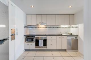 The Tide Apartment - OVR Caloundra - 5