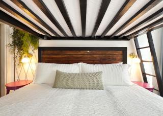 4 Beds Sleeps 7 Central Walkable to Everything No Car Needed - 2