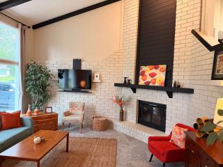 Fernan Retreat 3BR Minutes to Downtown & the Lake - 8