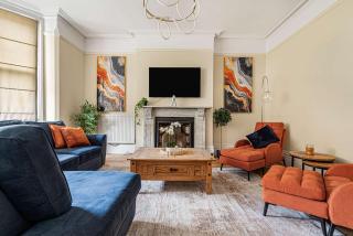 Spacious 6 Bedroom Character Home in Central Bedford - 6