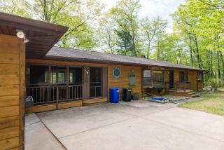Lakefront Cabin with Game Room in Rhinelander - 4