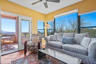 Gorgeous Mountain & City Views Pools & Hot Tubs - 2