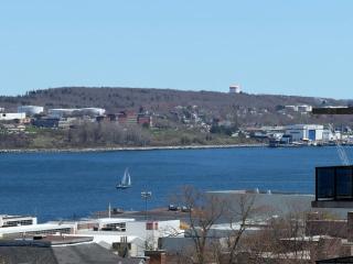 Northend HFX 2 BR and 2 Bath Penthouse with waterview - 9
