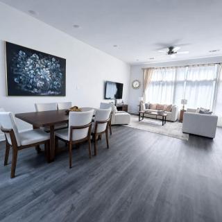 NRG World Cup Stay 3 Stories Sleeps 8 - 8