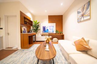 N18 Hotel-style 1BR with patio near Riyadh Front - 8