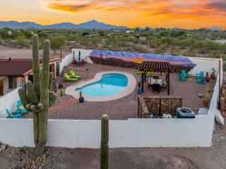 Panoramic Mountain Views Heated Pool 2 Kitchens Villa - 4