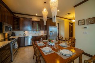 Altavista 5D 3 Bdr 2 bth Ocean View Condo - 7