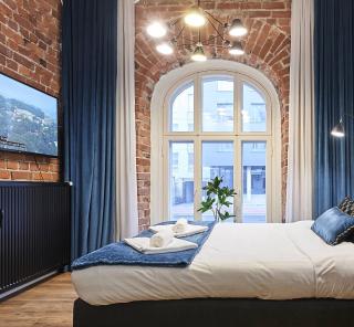 Urban-Glam City Centre Studio with a Gym and Terrace - 1