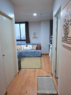 Cozy 1 BR 40 Sqm Corner, 3 mins to BTS Wutthakat - 4