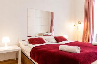 Spacious 3BR Apt Next to Belvedere Perfect for short term stays - 4