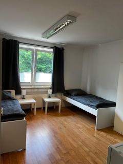 2 BR Apartment, 6 Singlebeds, near A7 Autobahn, Free Parking, Henstedt-Ulzburg - 8