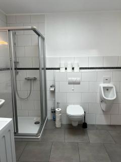 2 BR Apartment, 6 Singlebeds, near A7 Autobahn, Free Parking, Henstedt-Ulzburg - 5
