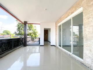 Urbanview Bangsal Mojokerto - 3