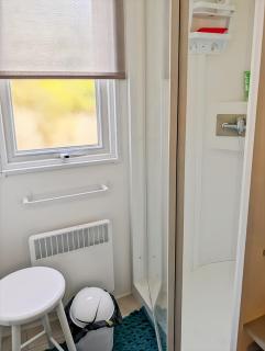 Mobil-home cosy au bord du lac - Terrasse - 3 ch - 8