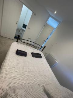 1 Marine House - 9