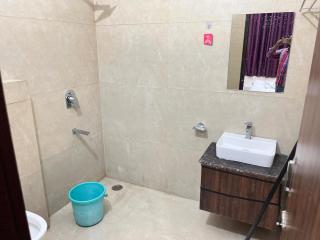 Nadar Hotel - 1