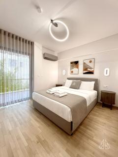 Luxury Apartment steps from Glyfada Beach & Center - 9