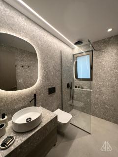 Luxury Apartment steps from Glyfada Beach & Center - 6